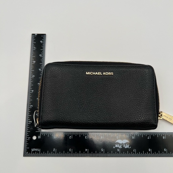 MICHAEL KORS JET LARGE LEATHER SMARTPHONE WALLET - Picture 1 of 8